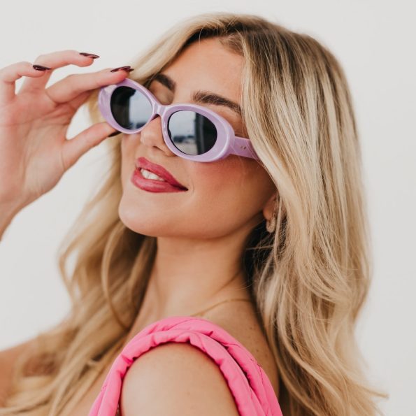 katesunglasses2_50e2b734-cf78-4dcd-9f3d-40c9f38b7ca1