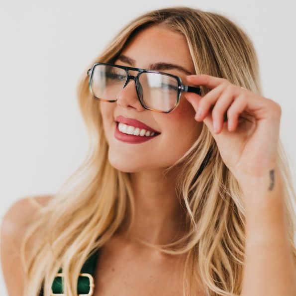 oversizedbluelightglasses2