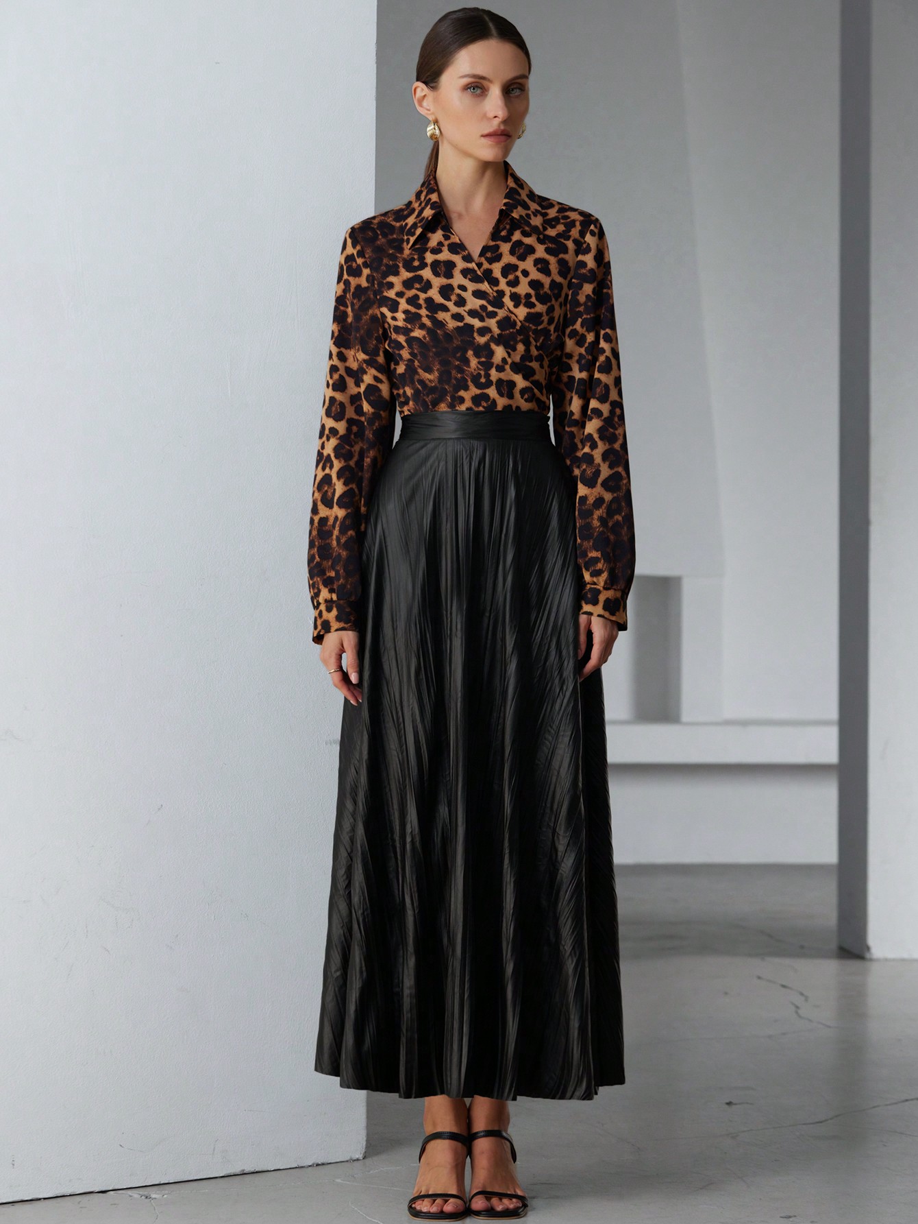 French Elegant High-End Minimalist Faux PU Pleated Ruffle Hem Women Long Skirt